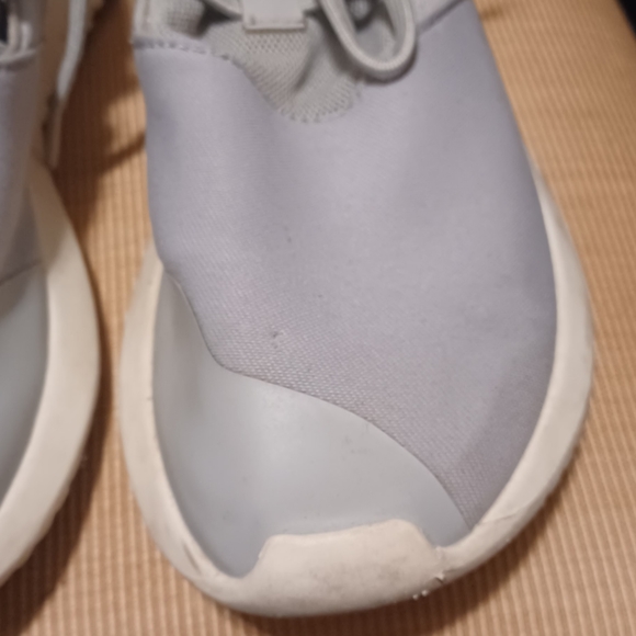 Womens Adidas Viral Tubular Entrap Sneaker - Grey - Picture 8 of 13